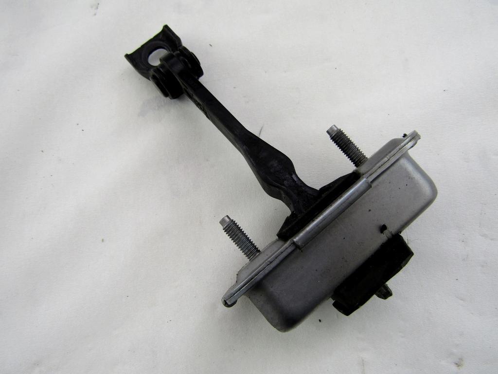 9823917080 TIRANTE FERMO PORTA ANTERIORE CITROEN C3 1.2 B 60KW 5M 5P (2018) RICAMBIO USATO