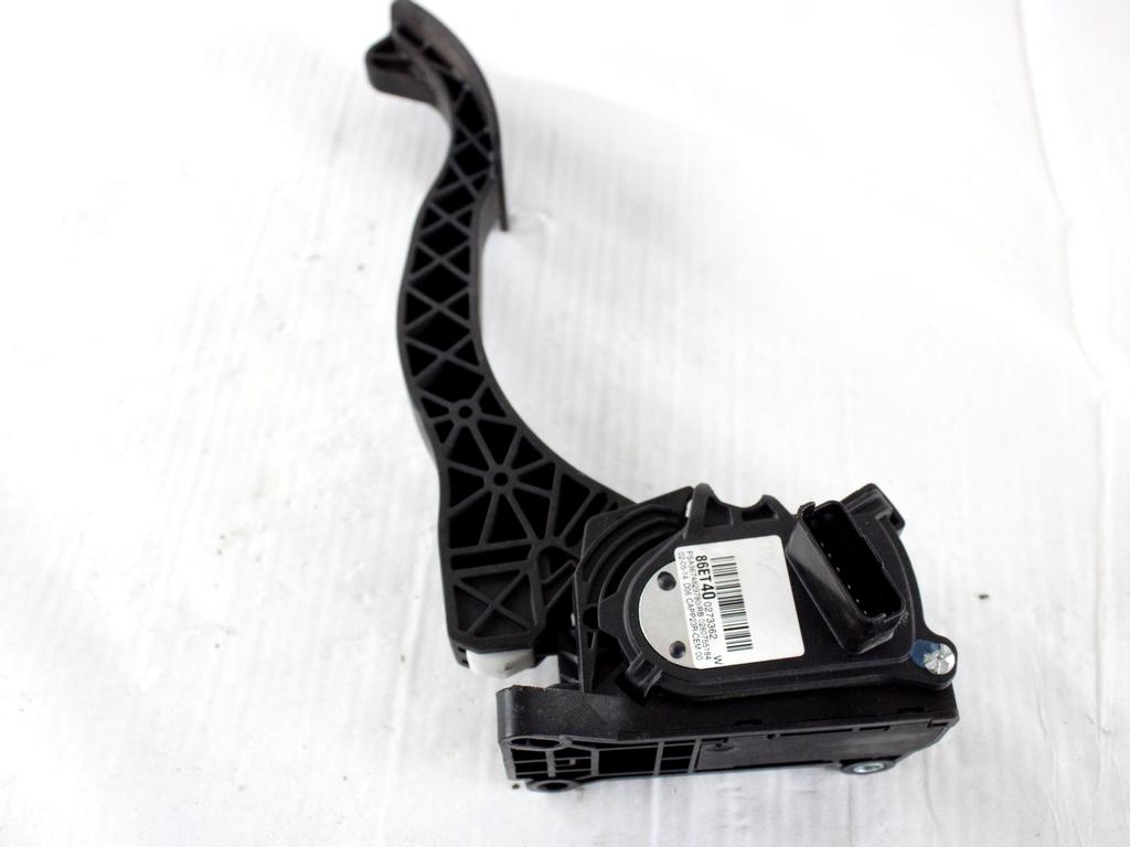 9674829780 PEDALE ACCELERATORE CITROEN C4 PICASSO 1.6 D 85KW 6M 5P (2014) RICAMBIO USATO