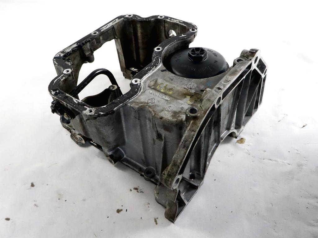 110179688R COPPA OLIO MOTORE PARTE SUPERIORE RENAULT CLIO 0.9 B 56KW 5M 5P (2019) RICAMBIO USATO 