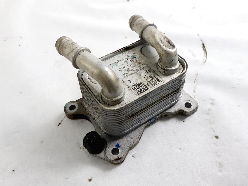 213052032R RADIATORE OLIO MOTORE RENAULT CLIO 0.9 B 56KW 5M 5P (2019) RICAMBIO USATO 