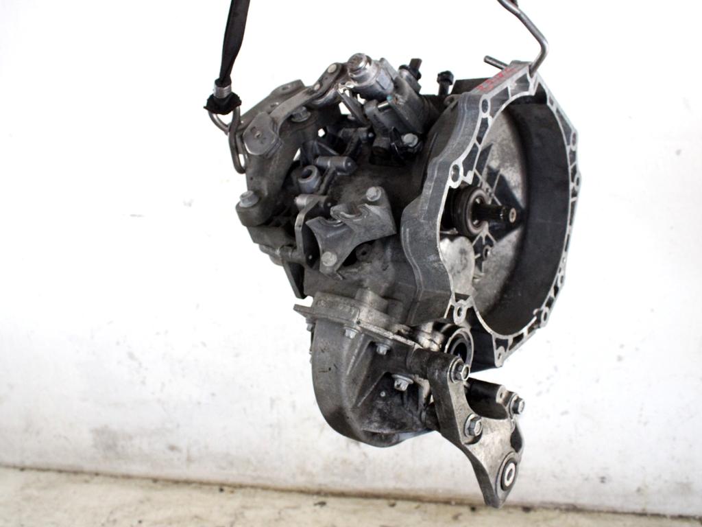 55487581 CAMBIO MECCANICO OPEL ASTRA K 1.6 D 100KW 6M 5P (2017) RICAMBIO USATO 13364129 55598081 55192374 55590820