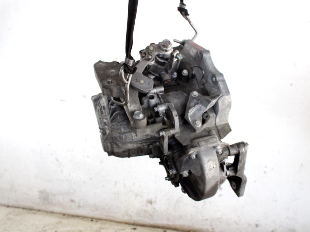 55487581 CAMBIO MECCANICO OPEL ASTRA K 1.6 D 100KW 6M 5P (2017) RICAMBIO USATO 13364129 55598081 55192374 55590820