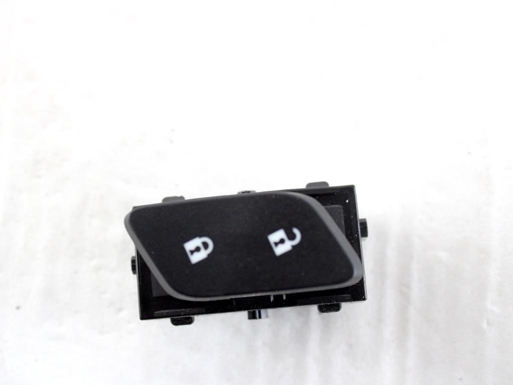 13437276 GRUPPO DI COMANDO CHIUSURA APERTURA INTERNA PORTE OPEL ASTRA K 1.6 D 100KW 6M 5P (2017) RICAMBIO USATO