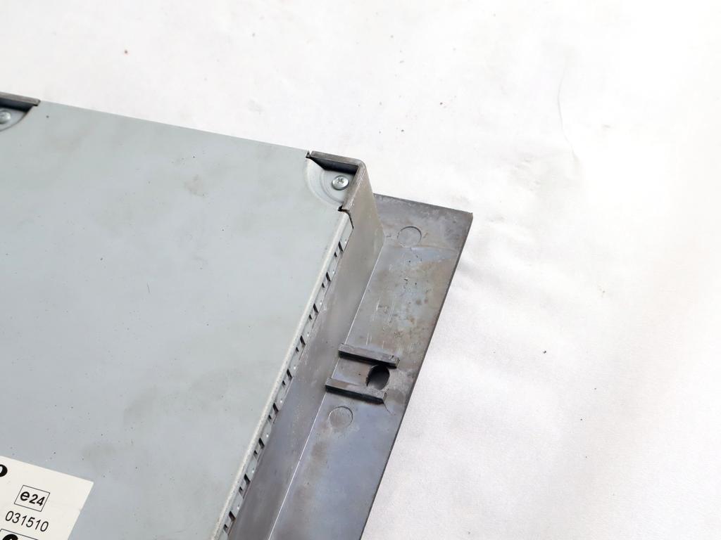 31310000 AMPLIFICATORE AUDIO VOLVO V50 SW 2.0 D 100KW 6M 5P (2009) RICAMBIO USATO 