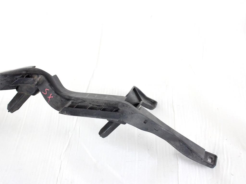 39058200 SUPPORTO PARAURTI ANTERIORE LATO SINISTRO OPEL ASTRA K 1.6 D 100KW 6M 5P (2017) RICAMBIO USATO