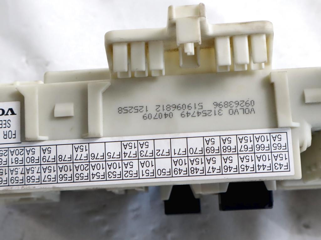 31268178 CENTRALINA FUSIBILIERA SCATOLA FUSIBILI RELÈ VOLVO V50 SW 2.0 D 100KW 6M 5P (2009) RICAMBIO USATO 