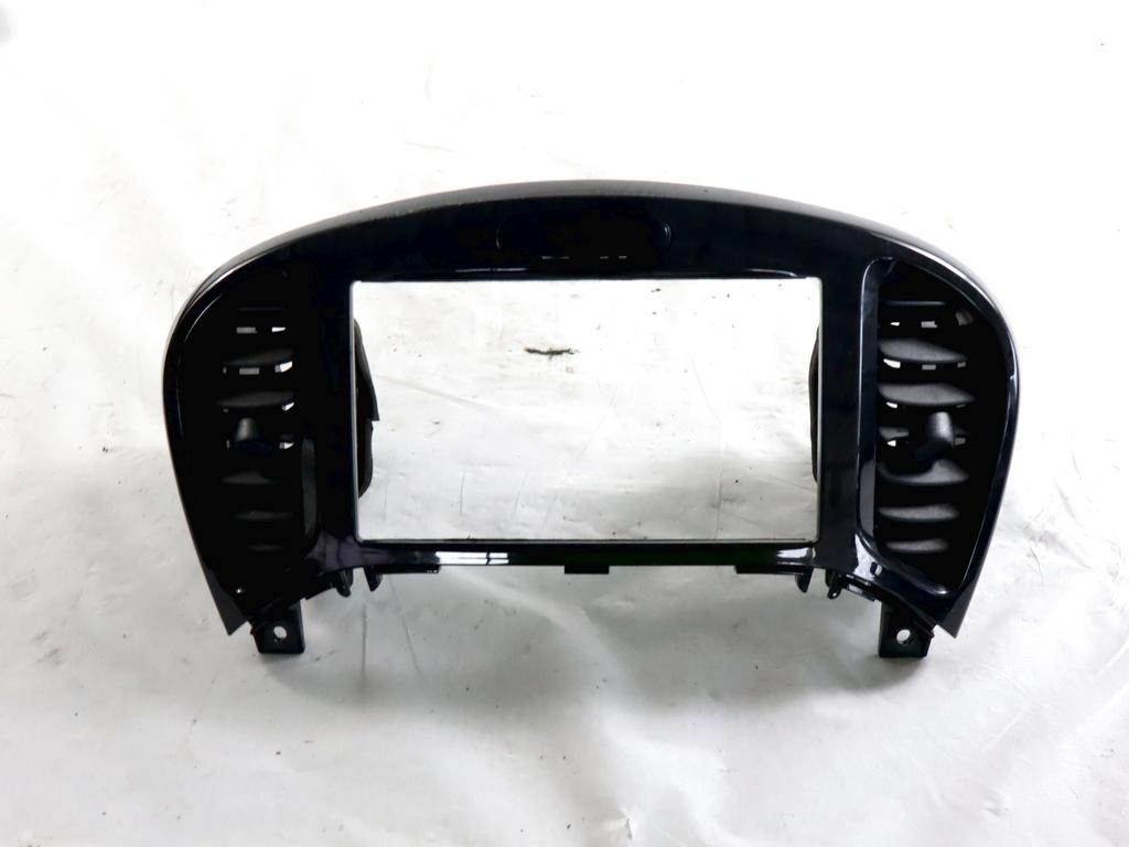 68260BC80A MASCHERINA RIVESTIMENTO CRUSCOTTO CON BOCCHETTE NISSAN JUKE 1.5 D 81KW 6M 5P (2011) RICAMBIO USATO