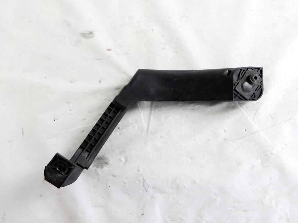 9673361280 STAFFA INTERNA GUIDA VETRO PORTA POSTERIORE DESTRA PEUGEOT 208 1.6 D 55KW 5M 5P (2017) RICAMBIO USATO