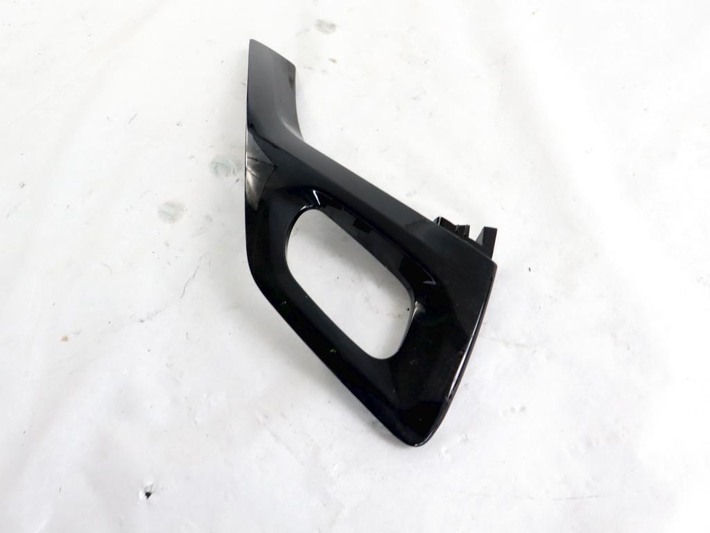 MASCHERINA RIVESTIMENTO PANNELLO INTERNO PORTA ANTERIORE DESTRA PEUGEOT 208 1.6 D 55KW 5M 5P (2017) RICAMBIO USATO