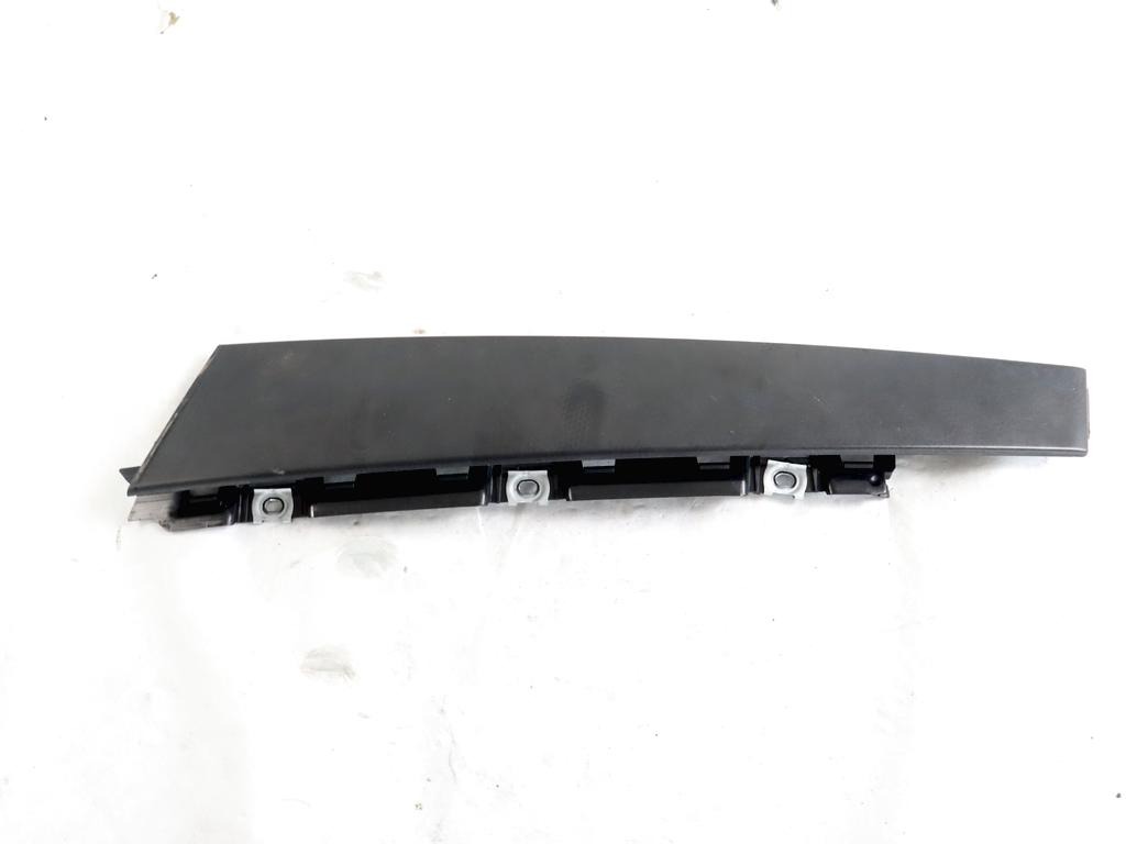 9673281177 MODANATURA ESTERNA MONTANTE POSTERIORE PORTA ANTERIORE DESTRA PEUGEOT 208 1.6 D 55KW 5M 5P (2017) RICAMBIO USATO