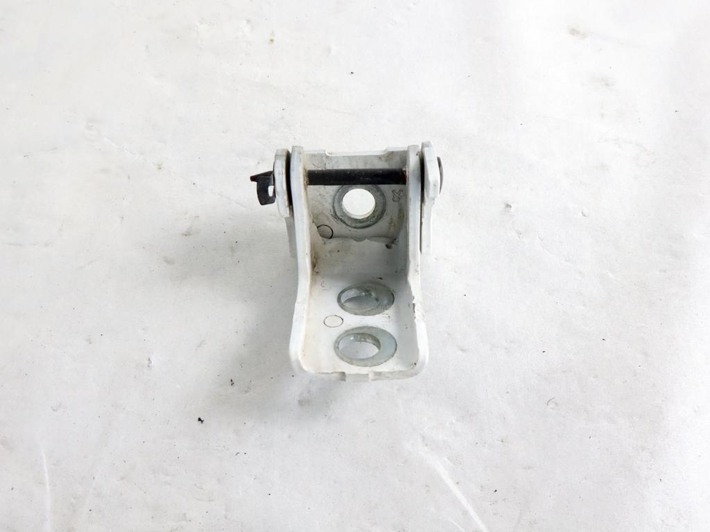 9671887080 CERNIERA INFERIORE PORTA POSTERIORE DESTRA PEUGEOT 208 1.6 D 55KW 5M 5P (2017) RICAMBIO USATO