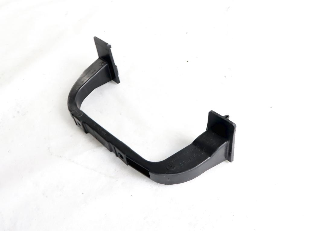 9674497280 STAFFA SUPPORTO INTERNA PANNELLO PORTA ANTERIORE DESTRA PEUGEOT 208 1.6 D 55KW 5M 5P (2017) RICAMBIO USATO