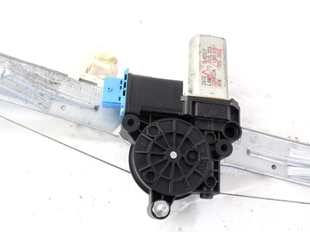 51943450 MOTORINO MECCANISMO ALZA-VETRO ALZA-CRISTALLO PORTA POSTERIORE DESTRA LANCIA DELTA 1.6 D 88KW 6M 5P (2011) RICAMBIO USATO 51832158