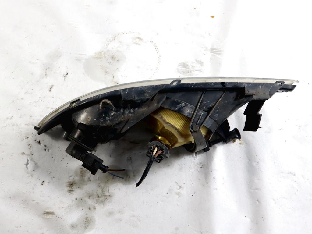 5J0941702B FARO FANALE PROIETTORE FENDINEBBIA ANTERIORE LATO DESTRO SKODA ROOMSTER 1.6 D 66KW 5M 5P (2012) RICAMBIO USATO 