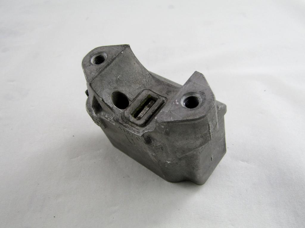 4502033240 KIT BLOCCHETTI APERTURA E ACCENSIONE CON DOPPIA CHIAVE TOYOTA RAV 4 2.5 I 131KW AUT 5P (2022) RICAMBIO USATO 45020-33-12