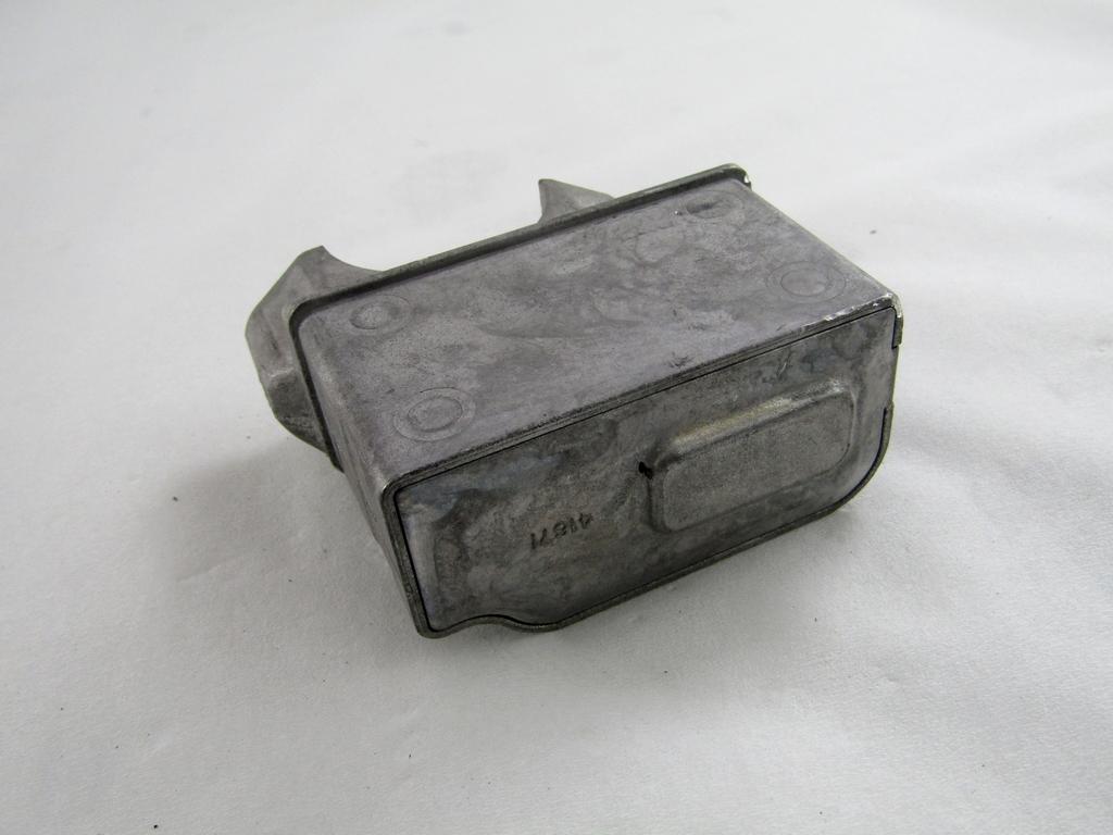 4502033240 KIT BLOCCHETTI APERTURA E ACCENSIONE CON DOPPIA CHIAVE TOYOTA RAV 4 2.5 I 131KW AUT 5P (2022) RICAMBIO USATO 45020-33-12