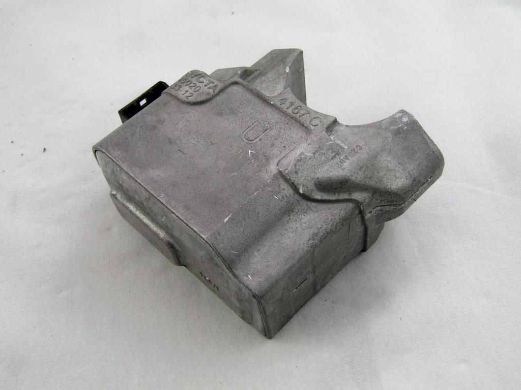 4502033240 KIT BLOCCHETTI APERTURA E ACCENSIONE CON DOPPIA CHIAVE TOYOTA RAV 4 2.5 I 131KW AUT 5P (2022) RICAMBIO USATO 45020-33-12