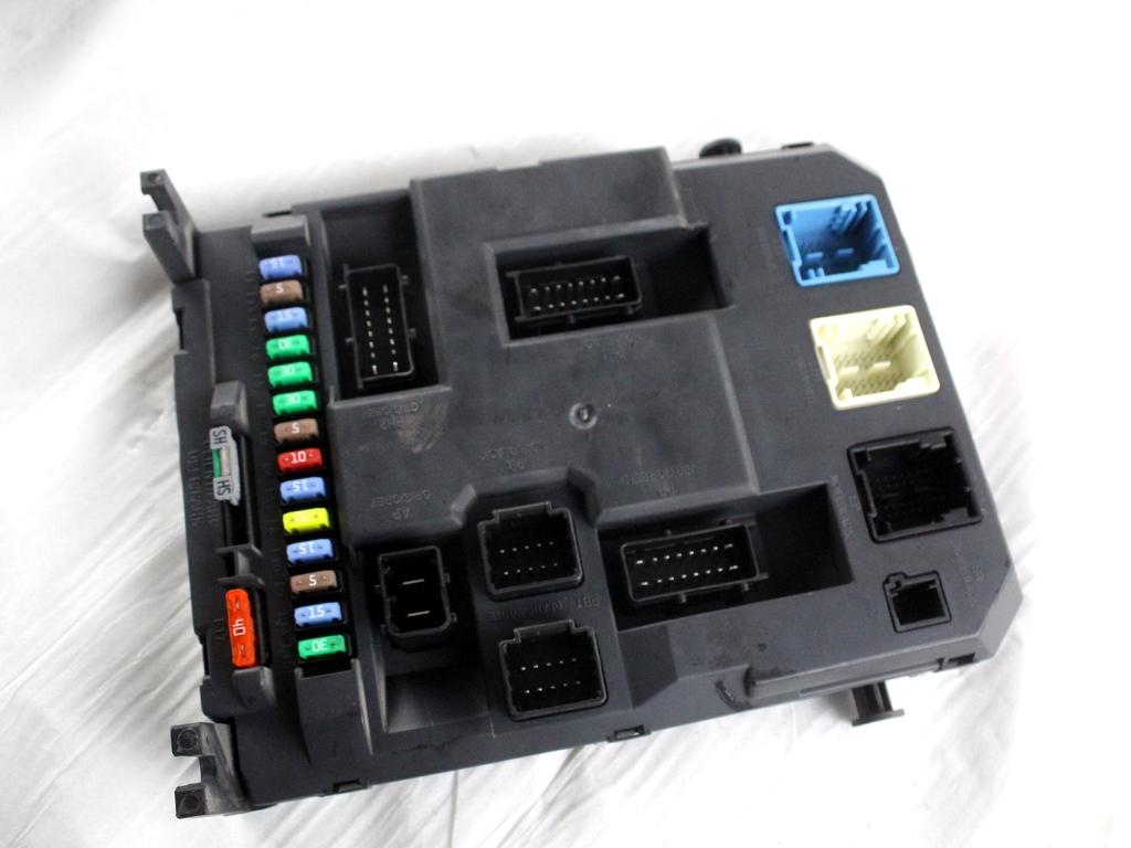 9666951980 CENTRALINA FUSIBILIRA SCATOLA FUSIBILI RELÈ PEUGEOT 207 1.4 B 54KW 5M 5P (2012) RICAMBIO USATO 
