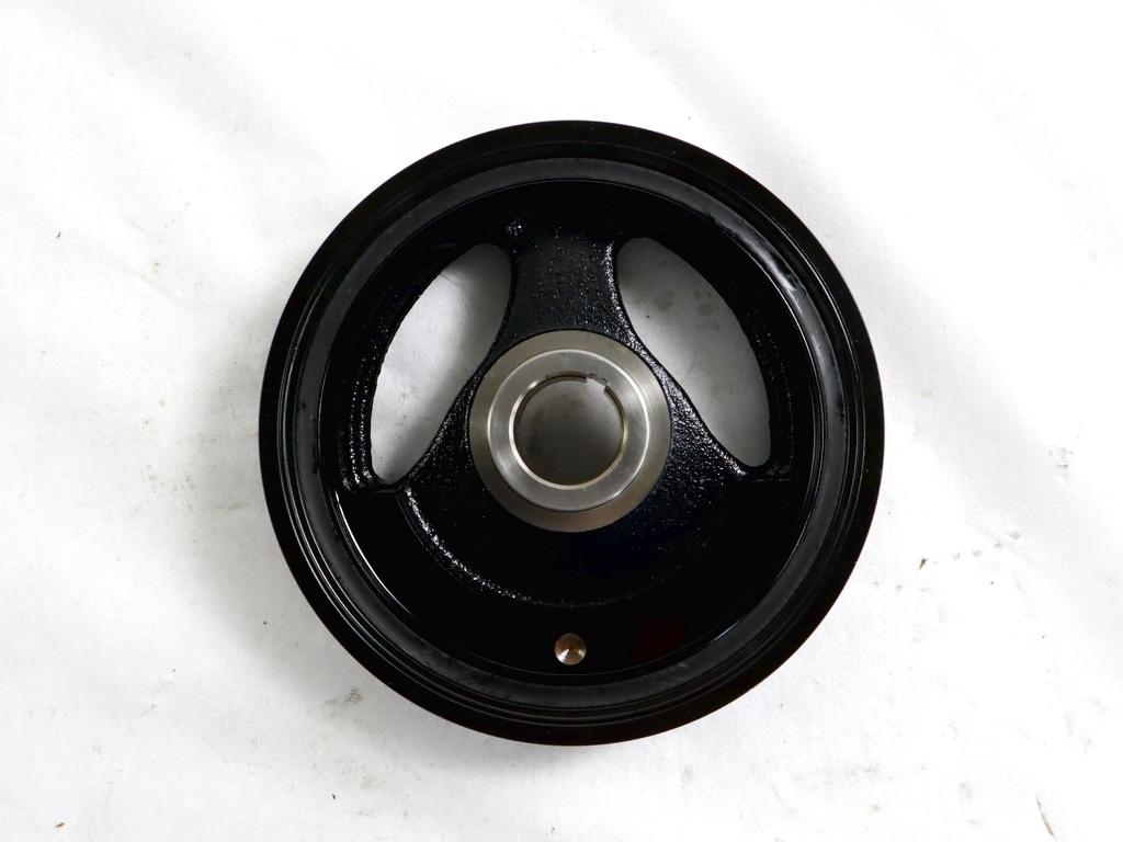 123033842R PULEGGIA ALBERO MOTORE RENAULT CAPTUR 1.0 G 74KW 6M 5P (2021) RICAMBIO USATO