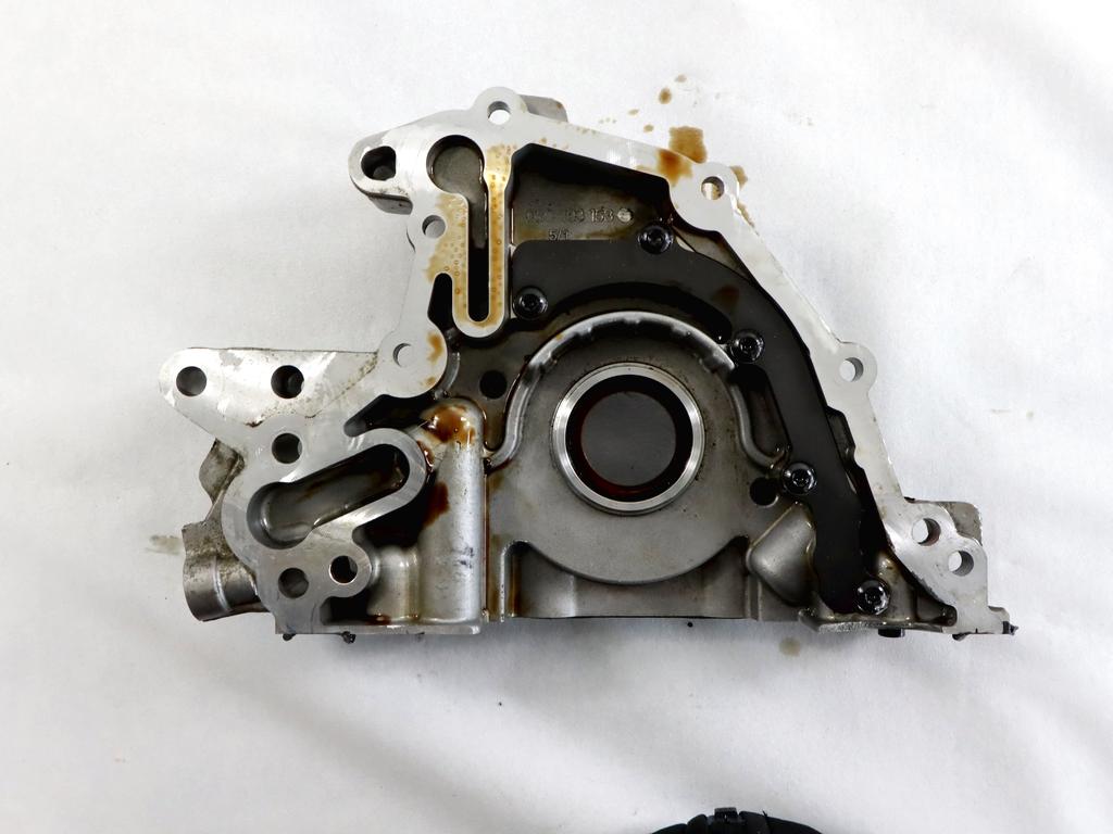 05C103151 GUARNIZIONE PARAOLIO ALLOGGIAMENTO ALBERO MOTORE VOLKSWAGEN T-ROC 1.0 B 81KW 6M 5P (2023) RICAMBIO USATO