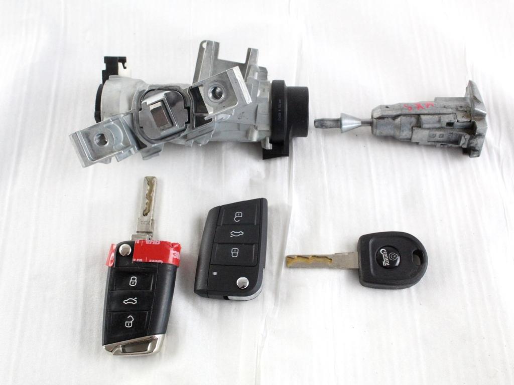 5Q0905865 KIT BLOCCHETTI ACCENSIONE APERTURA CON CHIAVE VOLKSWAGEN GOLF 7 1.4 M 81KW 6M 5P (2015) RICAMBIO USATO
