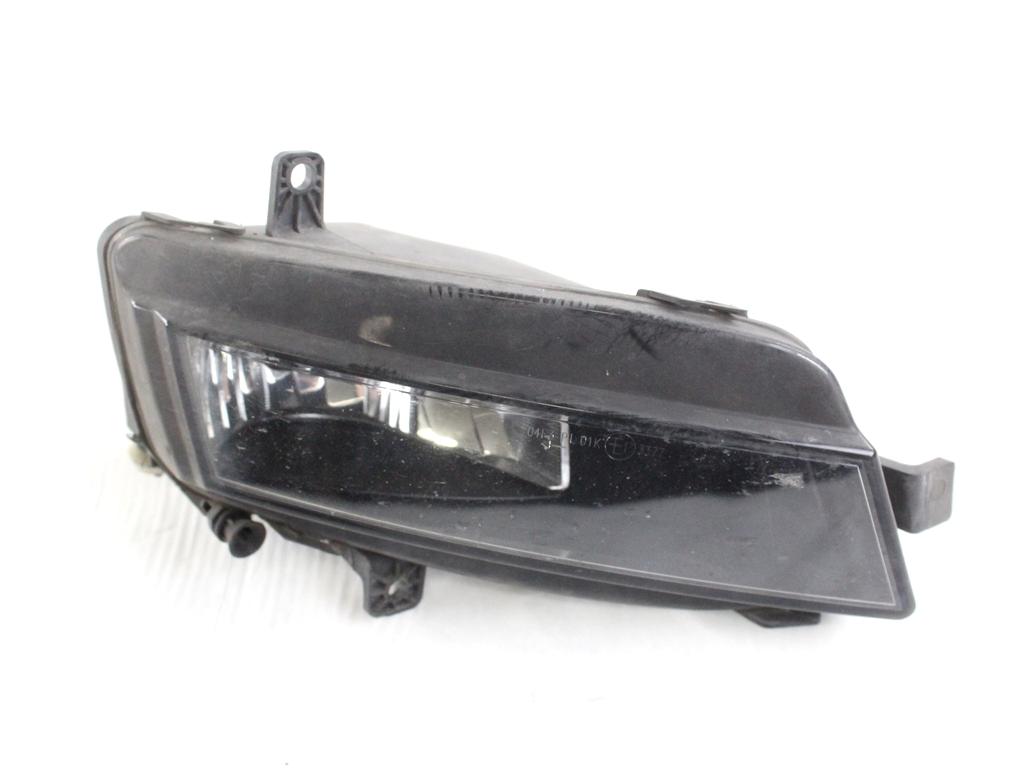5G0941662D FARO FANALE PROIETTORE FENDINEBBIA ANTERIORE DESTRO VOLKSWAGEN GOLF 7 1.4 M 81KW 6M 5P (2015) RICAMBIO USATO
