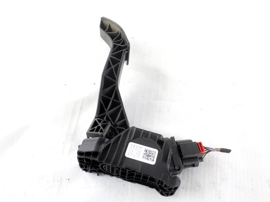 5Q1723503H PEDALE ACCELERATORE VOLKSWAGEN GOLF 7 1.4 M 81KW 6M 5P (2015) RICAMBIO USATO