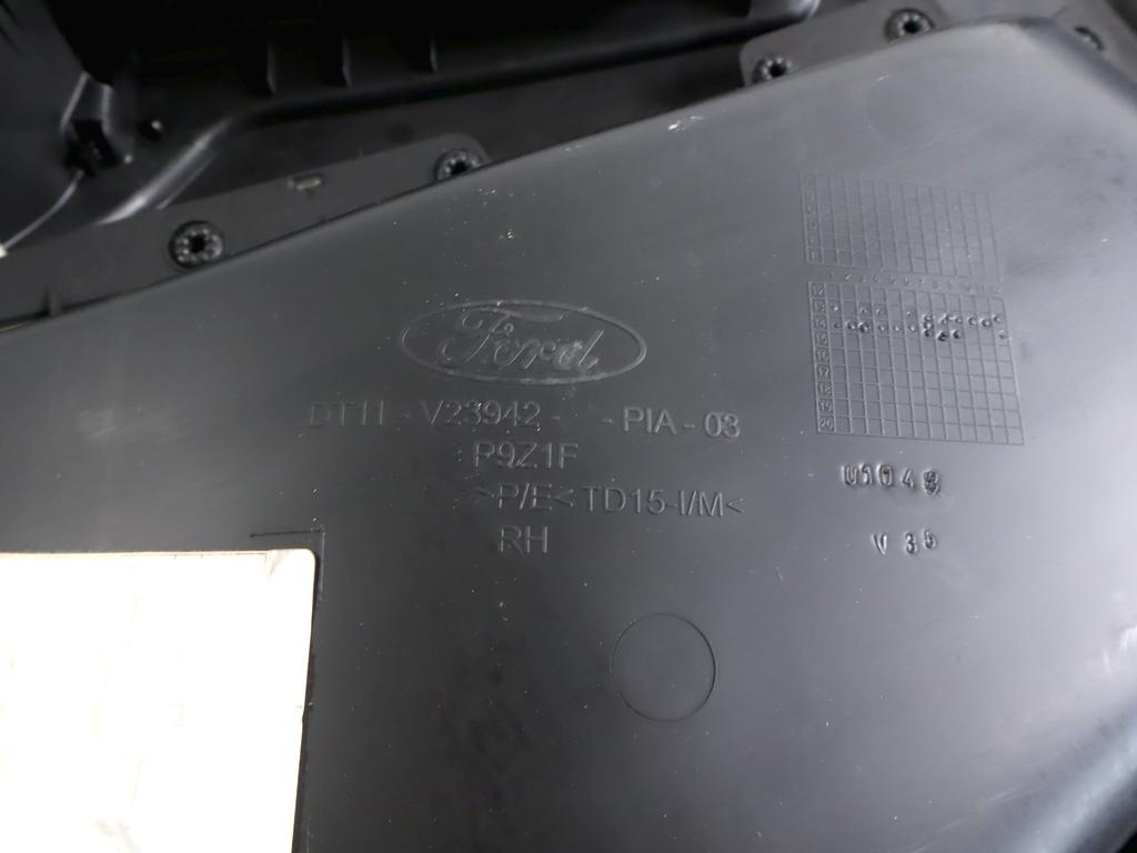 DT11-V23942 PANNELLO INTERNO PORTA ANTERIORE DESTRA FORD TRANSIT CONNECT 1.6 D 70KW 5M 2P (2015) RICAMBIO USATO 