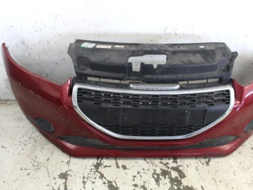 9672794477 PARAURTI ANTERIORE PEUGEOT 208 1.4 D 50KW 5M 5P (2012) RICAMBIO USATO DANNEGGIATO