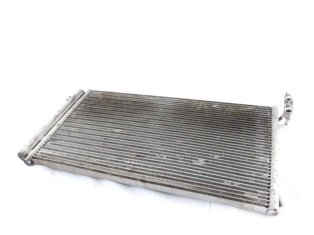 64539229021 CONDENSATORE RADIATORE CLIMATIZZATORE CLIMA A/C BMW SERIE 1 120D E87 2.0 D 130KW 6M 5P (2011) RICAMBIO USATO