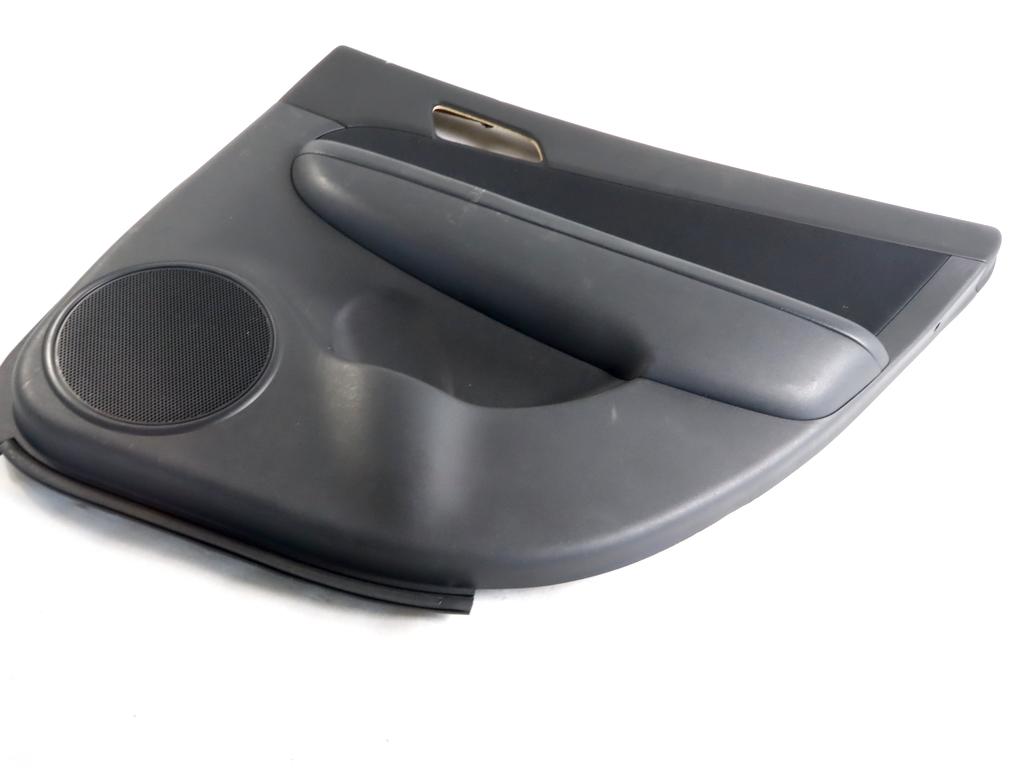 83360-2R510 PANNELLO INTERNO PORTA POSTERIORE DESTRA HYUNDAI I30 SW 1.4 G 80KW 5M 5P (2009) RICAMBIO USATO 