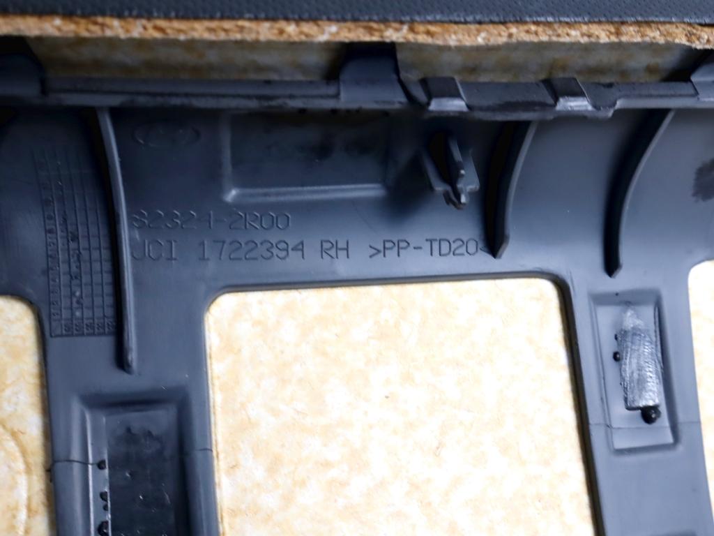 82380-2R000 PANNELLO INTERNO PORTA ANTERIORE DESTRA HYUNDAI I30 SW 1.4 G 80KW 5M 5P (2009) RICAMBIO USATO 
