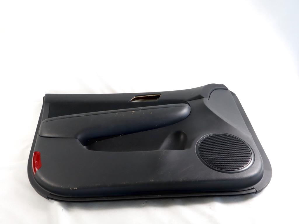82370-2R000 PANNELLO INTERNO PORTA ANTERIORE SINISTRA HYUNDAI I30 SW 1.4 G 80KW 5M 5P (2009) RICAMBIO USATO 