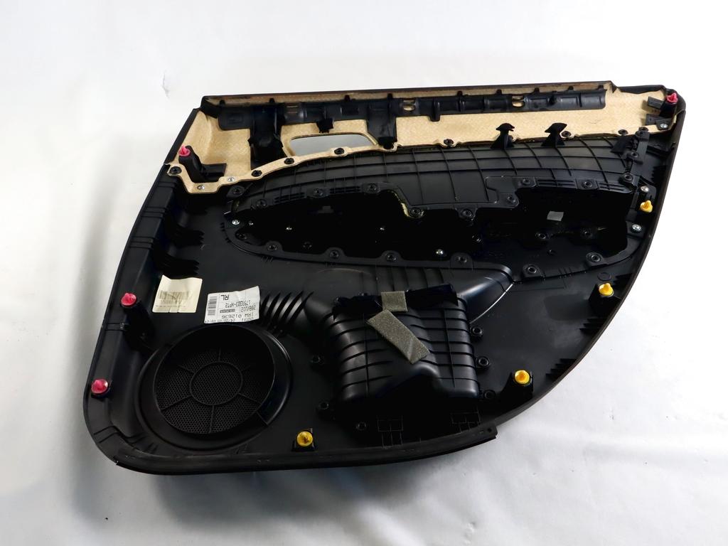 83350-2R510 PANNELLO INTERNO PORTA POSTERIORE SINISTRA HYUNDAI I30 SW 1.4 G 80KW 5M 5P (2009) RICAMBIO USATO 