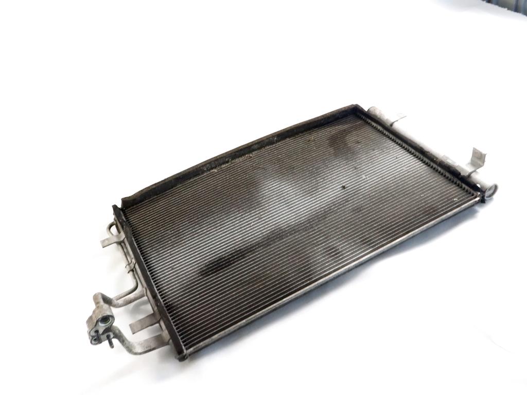 976062H010AS CONDENSATORE RADIATORE CLIMATIZZATORE CLIMA A/C HYUNDAI I30 SW 1.4 G 80KW 5M 5P (2009) RICAMBIO USATO