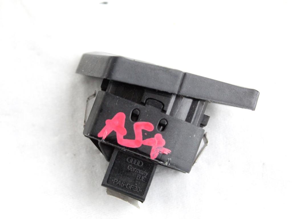 8K1962107 COMANDO INTERRUTTORE CHIUSURA APERTURA PORTE AUDI A4 8K2 2.0 D 105KW 6M 4P (2008) RICAMBIO USATO