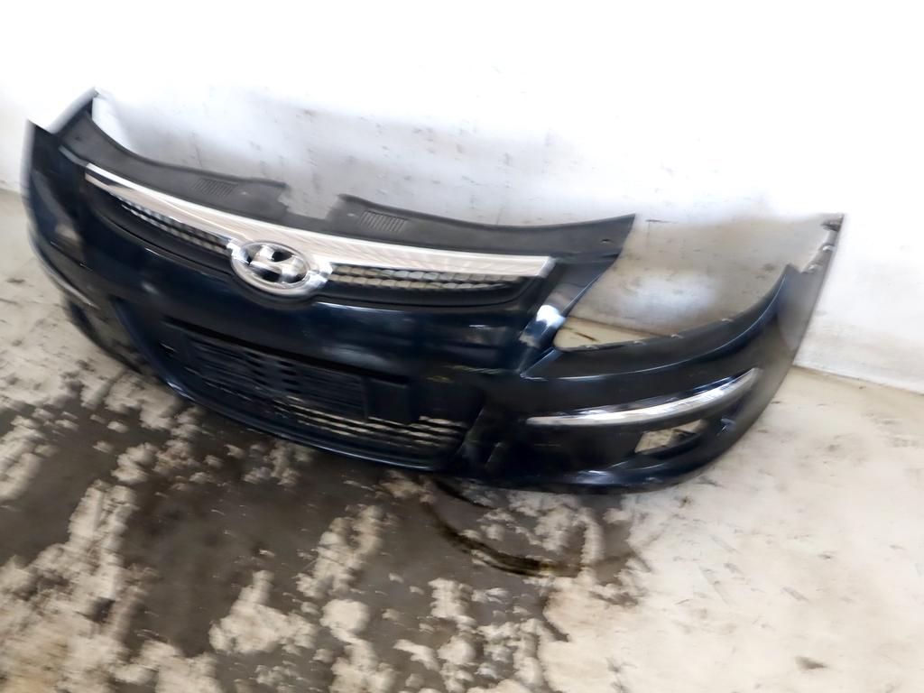 865112L310 PARAURTI ANTERIORE HYUNDAI I30 SW 1.4 G 80KW 5M 5P (2009) RICAMBIO USATO STRISCIATO