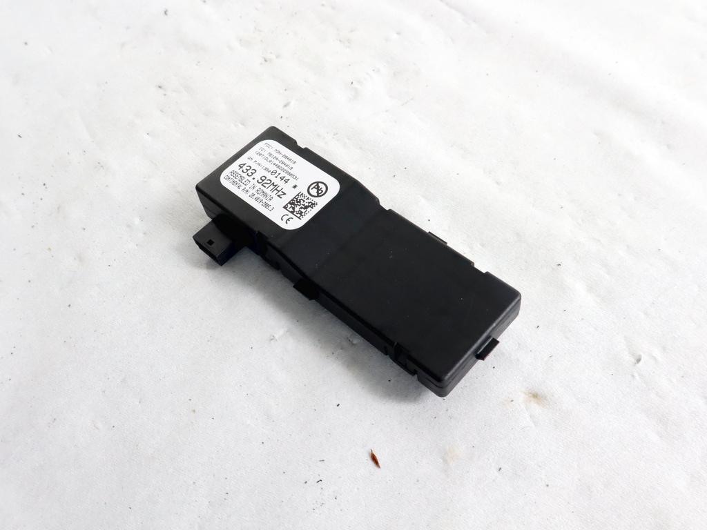 13500144 CENTRALINA ANTENNA RICEVITORE TELECOMANDO KEYLESS OPEL ZAFIRA C TOURER 1.6 M 110KW 6M 5P (2013) RICAMBIO USATO