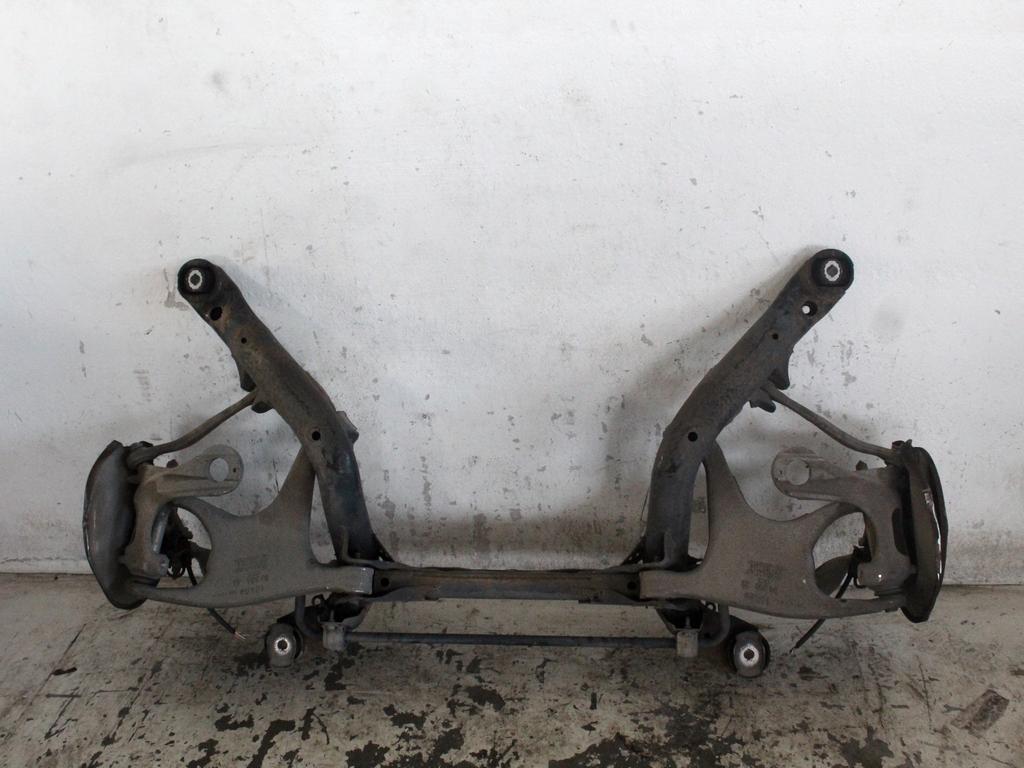 8K0505235AL PONTE ASSALE POSTERIORE AUDI A4 8K2 2.0 D 105KW 6M 4P (2008) RICAMBIO USATO CON MOZZI E FUSELLI