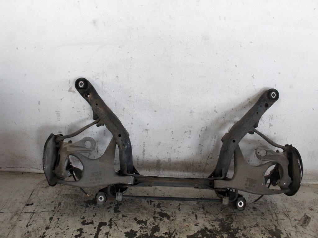 8K0505235AL PONTE ASSALE POSTERIORE AUDI A4 8K2 2.0 D 105KW 6M 4P (2008) RICAMBIO USATO CON MOZZI E FUSELLI