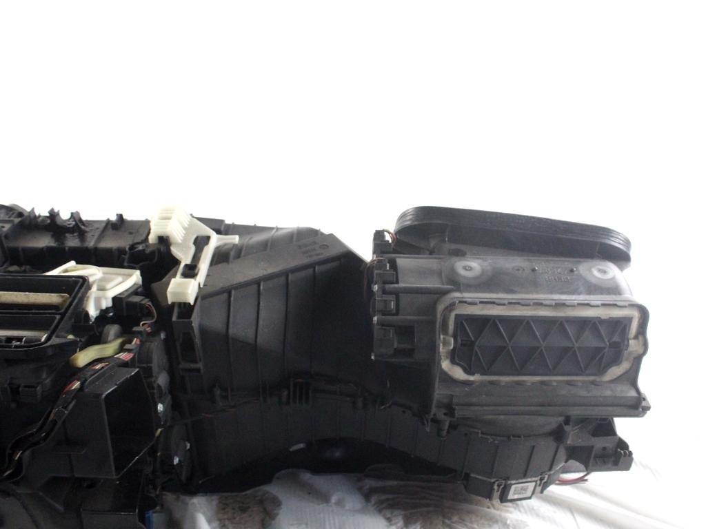 8K0820356 SCATOLA CLIMATIZZATORE MOTORINO VENTOLA VENTILAZIONE ABITACOLO AUDI A4 8K2 2.0 D 105KW 6M 4P (2008) RICAMBIO USATO