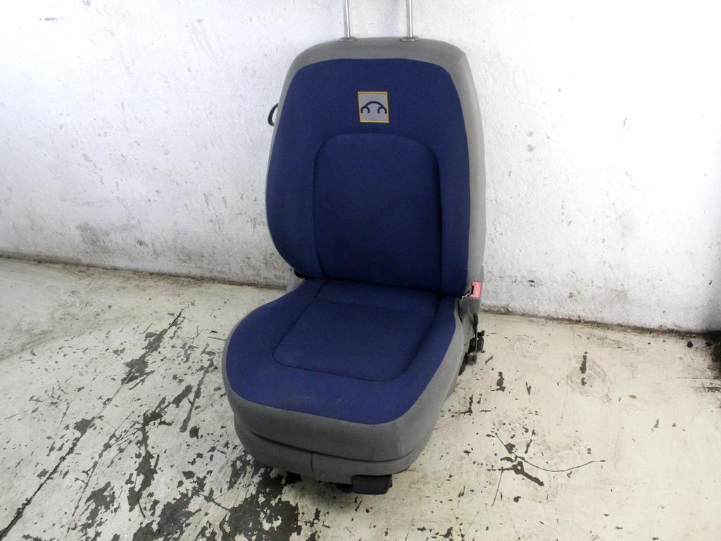 1C0881046N SEDILE ANTERIORE DESTRO PASSEGGERO VOLKSWAGEN NEW BEETLE 1.9 D 66KW 5M 3P (2002) RICAMBIO USATO