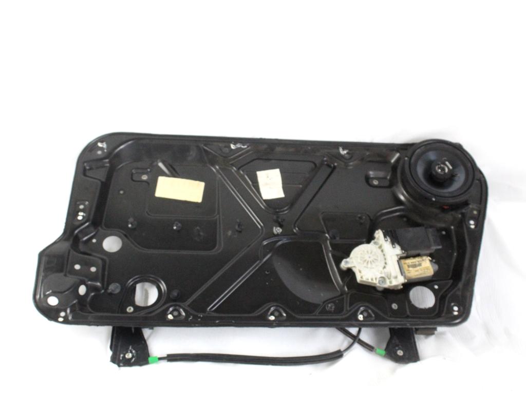 1C0837656C MOTORINO MECCANISMO ALZA-VETRO ALZA-CRISTALLO PORTA ANTERIORE DESTRA VOLKSWAGEN NEW BEETLE 1.9 D 66KW 5M 3P (2002) RICAMBIO USATO