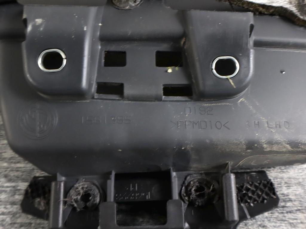 735468186 PANNELLO INTERNO PORTA ANTERIORE DESTRA FIAT 500 1.2 B 51KW 5M 3P (2012) RICAMBIO USATO