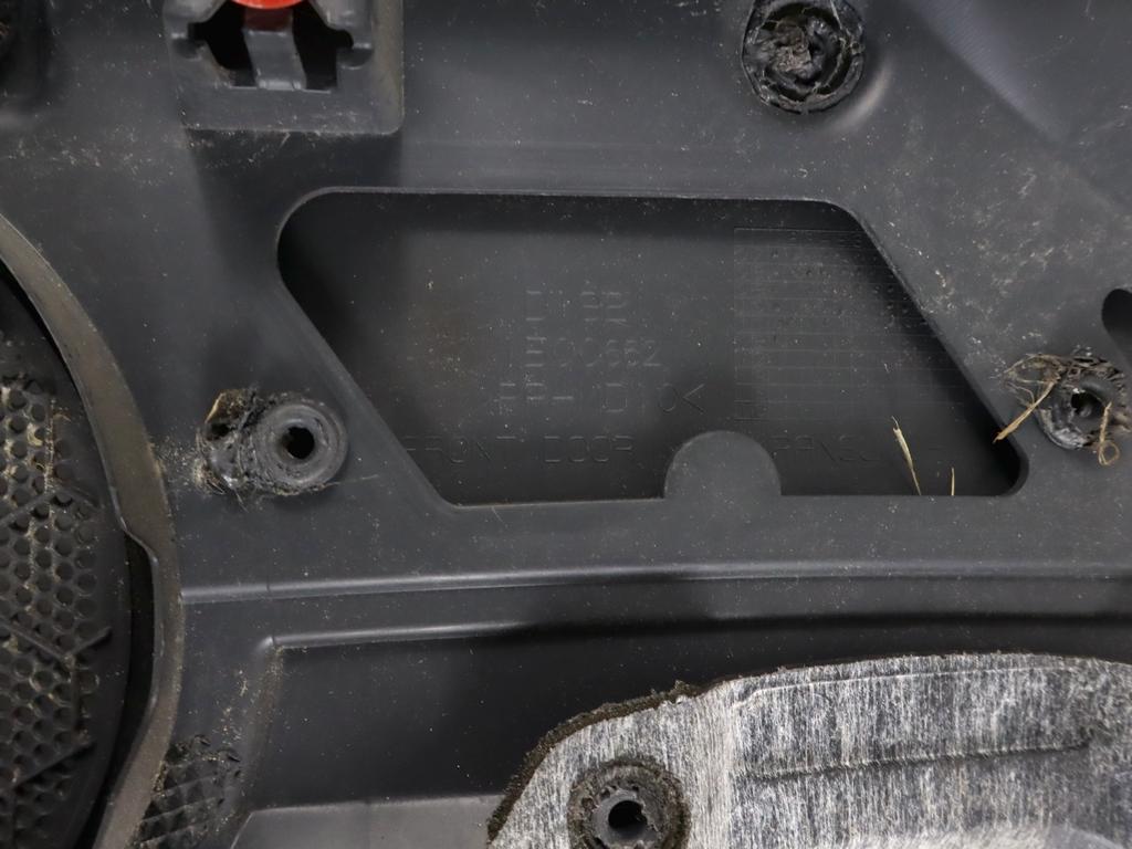 735527013 PANNELLO INTERNO PORTA ANTERIORE SINISTRA FIAT 500 1.2 B 51KW 5M 3P (2012) RICAMBIO USATO