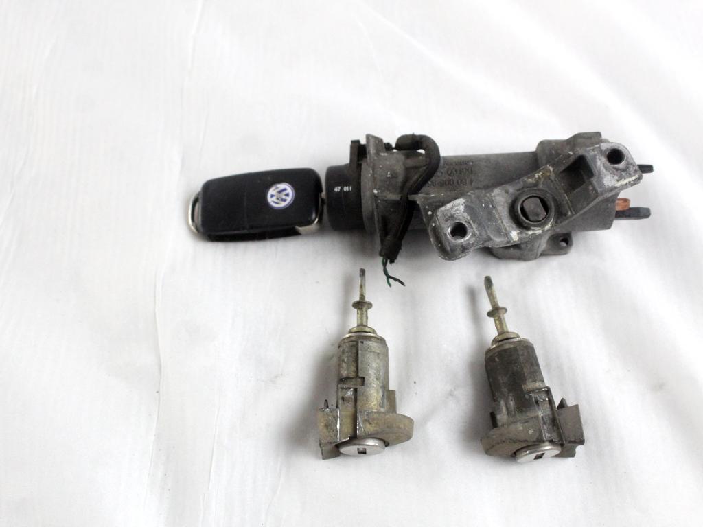 4B0905851C KIT BLOCCHETTI ACCENSIONE APERTURA CON CHIAVE VOLKSWAGEN NEW BEETLE 1.9 D 66KW 5M 3P (2002) RICAMBIO USATO