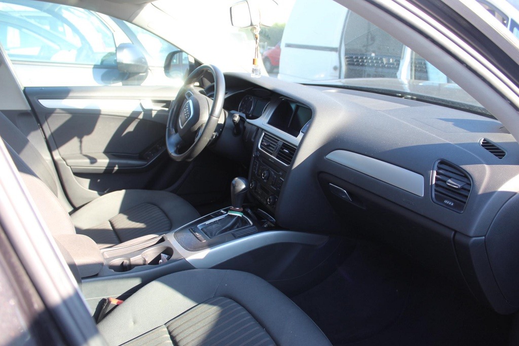 AUDI A4 8K2 1.8 B 118KW AUT 4P (2009) RICAMBIO USATO 