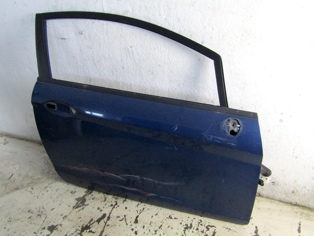 1806117 PORTA ANTERIORE DESTRA PASSEGGERO FORD FIESTA 1.4 G 71KW 5M 3P (2009) RICAMBIO USATO GRAFFIATO
