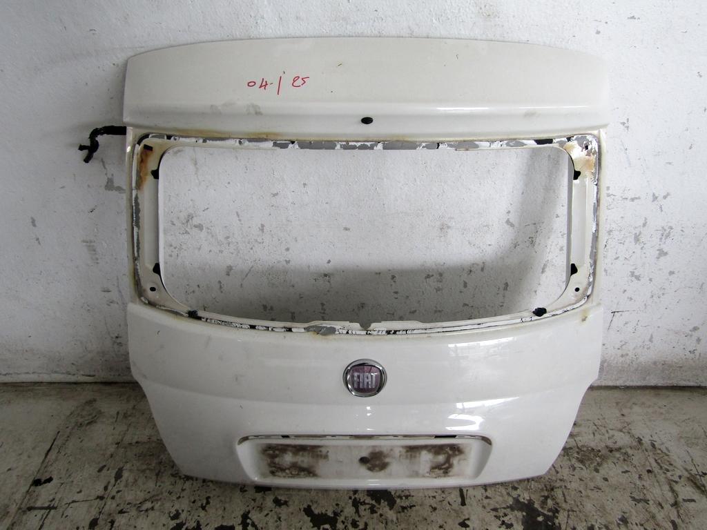 52056197 PORTELLONE COFANO POSTERIORE BAULE FIAT 500 1.2 B 51KW 5M 3P (2012) RICAMBIO USATO