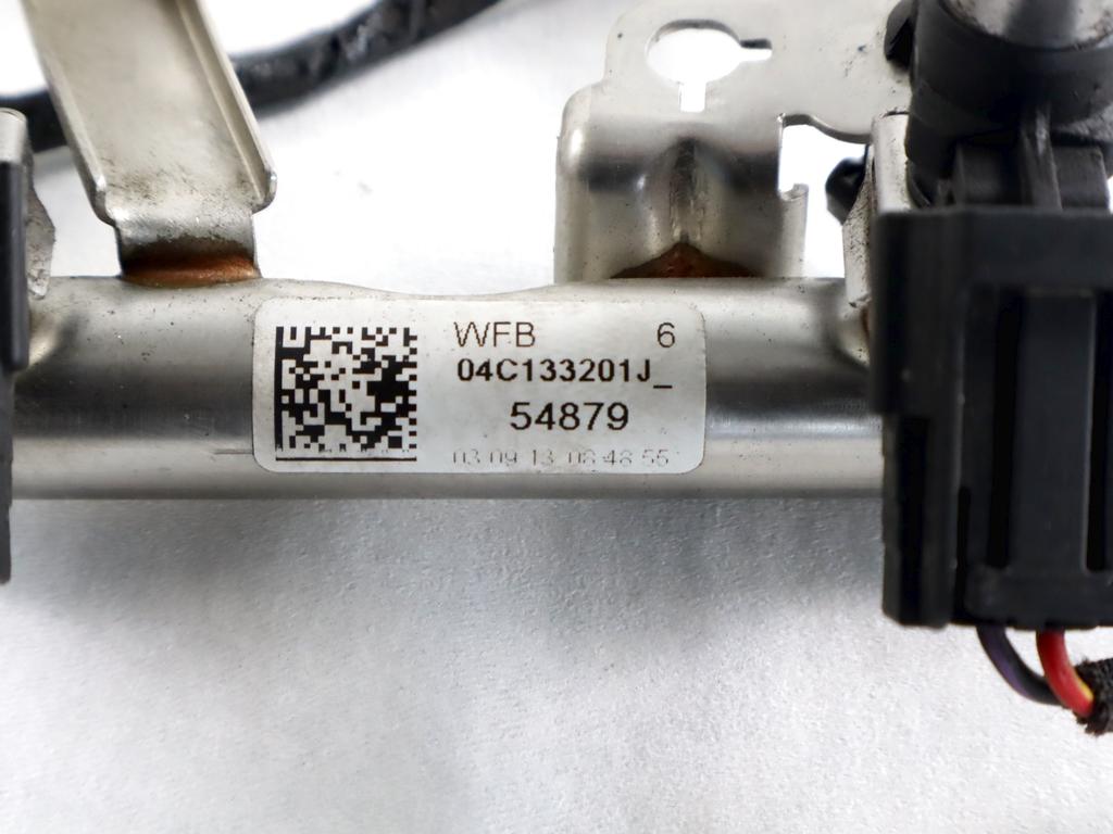 04C133201J TUBO INIEZIONE E SERIE INIETTORI GAS METANO VOLKSWAGEN UP 1.0 M 50KW 5M 5P (2013) RICAMBIO USATO 03C906039B